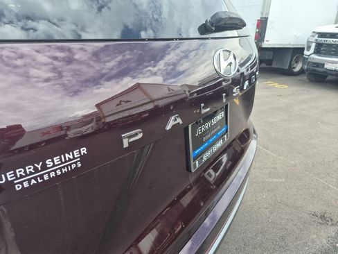 Used 2023 Hyundai Palisade Limited w/ Cargo Package AWD/4WD image 27