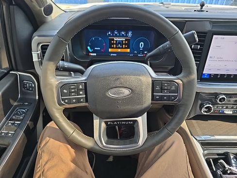 Used 2026 Ford F350 Platinum w/ Platinum Plus Package AWD/4WD image 40