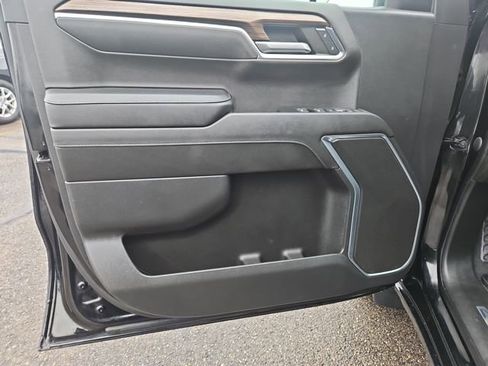 Used 2023 Chevrolet Silverado 1500 LT image 10