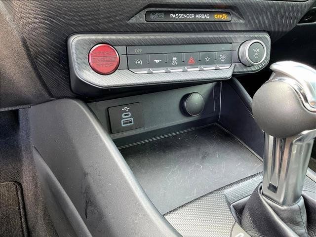 Used 2025 Ford Mustang Coupe RWD image 23