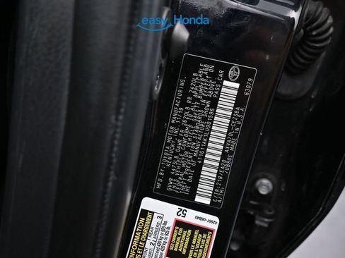 Used 2020 Toyota Camry SE image 17