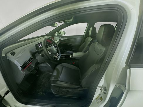 Used 2023 Volkswagen ID.4 Pro S image 13