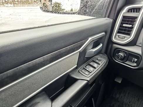 Used 2022 RAM 3500 Big Horn w/ Night Edition AWD/4WD image 59