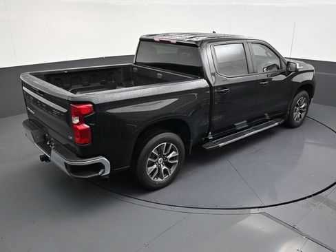 Used 2024 Chevrolet Silverado 1500 LT RWD image 16