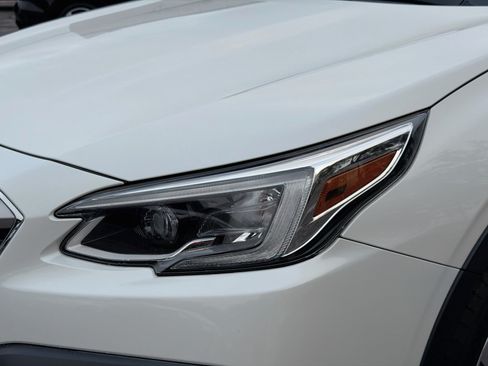 Used 2020 Subaru Outback Limited w/ Popular Package #2 AWD/4WD image 9