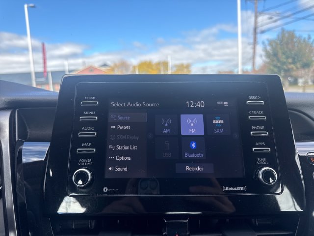 Used 2021 Toyota Camry SE FWD image 21
