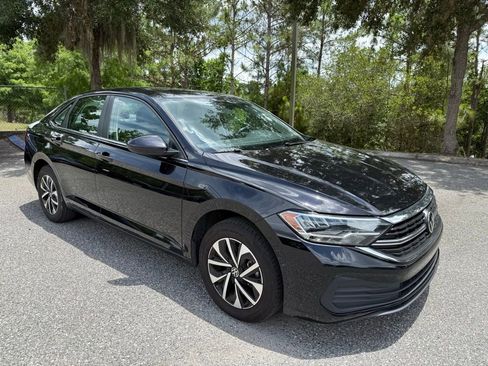 Used 2024 Volkswagen Jetta S FWD image 3