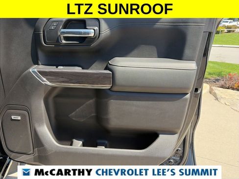 Used 2019 Chevrolet Silverado 1500 LTZ w/ LTZ Premium Package RWD image 29