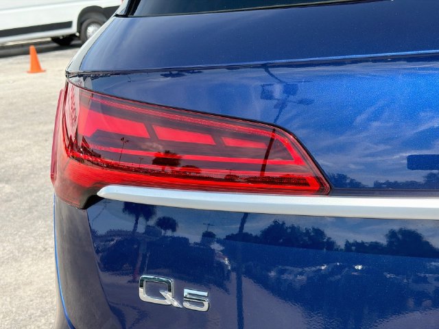 Used 2024 Audi Q5 2.0T Premium AWD/4WD image 9