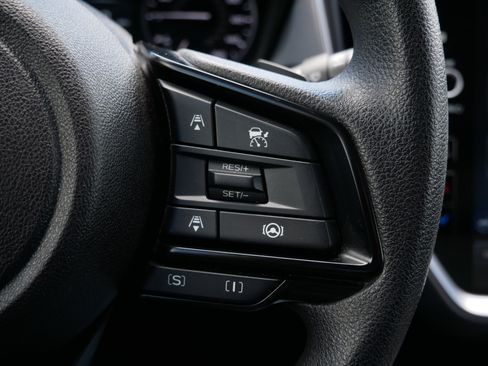 Certified 2024 Subaru Crosstrek 2.0i Premium AWD/4WD image 29