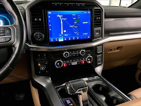 Used 2021 Ford F150 Lariat w/ Max Trailer Tow Package image 6