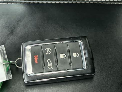 Used 2021 Jeep Grand Cherokee L Overland AWD/4WD image 21