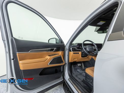Used 2025 Kia Telluride SX X-Line AWD/4WD image 9