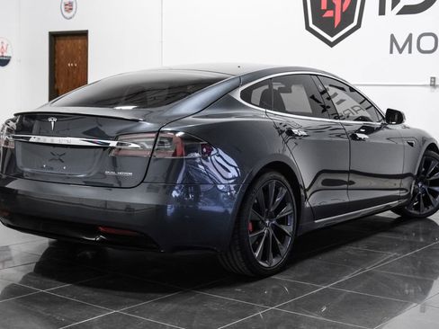 Used 2019 Tesla Model S Long Range image 10