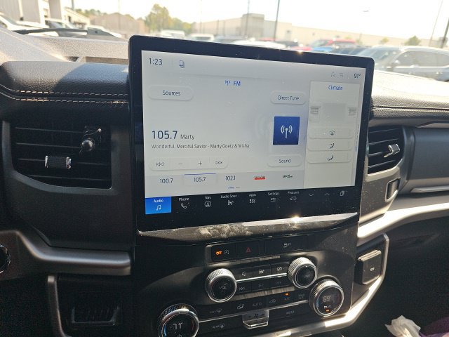 Used 2024 Ford Expedition XLT RWD image 13