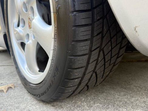 Used 2001 Porsche Boxster image 31