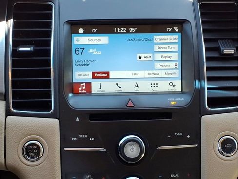 Used 2018 Ford Taurus SEL w/ Equipment Group 201A FWD image 18