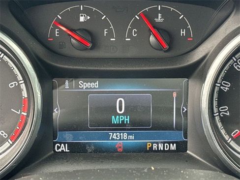 Used 2018 Buick Regal Preferred w/ Sights and Sounds Package image 14