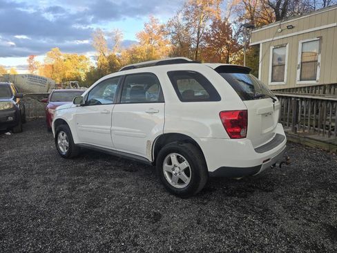 Used 2009 Pontiac Torrent 2WD image 17