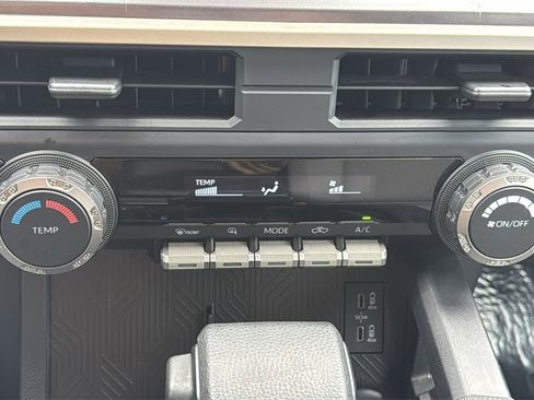 Certified 2025 Toyota Tacoma SR5 image 36