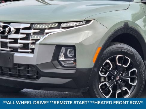 Used 2023 Hyundai Santa Cruz SEL AWD/4WD image 2