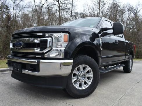 Used 2021 Ford F250 XL w/ STX Appearance Package image 6