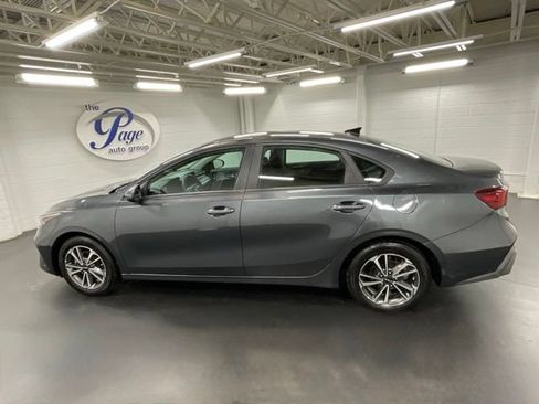 Used 2024 Kia Forte LXS FWD image 2
