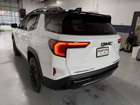 New 2026 GMC Terrain Elevation w/ Black Edition image 33