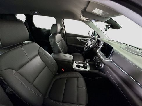 Used 2024 Chevrolet Blazer LT image 19