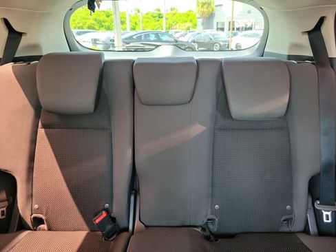 Used 2019 Honda HR-V LX image 29