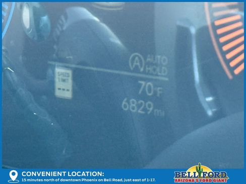 Used 2025 Hyundai Santa Fe SE image 6