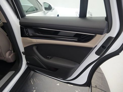New 2026 Porsche Panamera RWD image 30