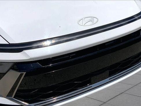 Used 2025 Hyundai Sonata SEL FWD image 28
