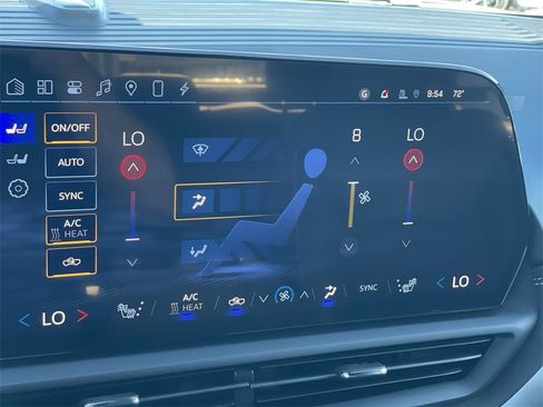 Used 2026 Chevrolet Silverado EV LT image 22