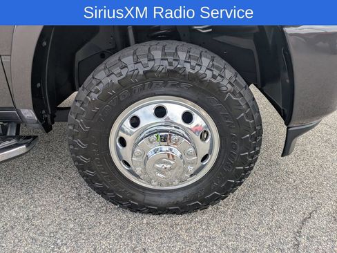 Used 2024 RAM 3500 Limited AWD/4WD image 10