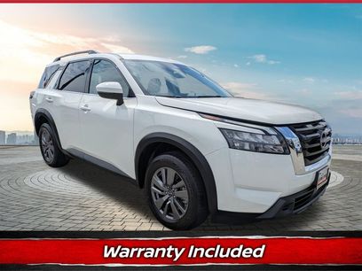 Certified 2024 Nissan Pathfinder SV