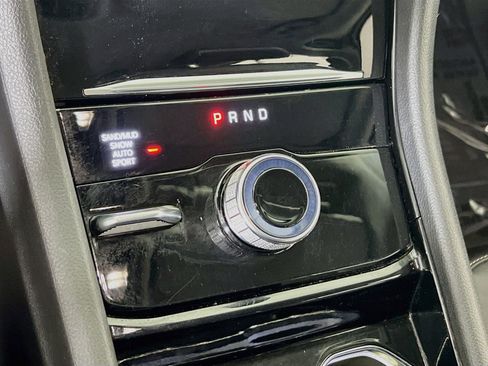 Used 2023 Jeep Grand Cherokee Limited image 17