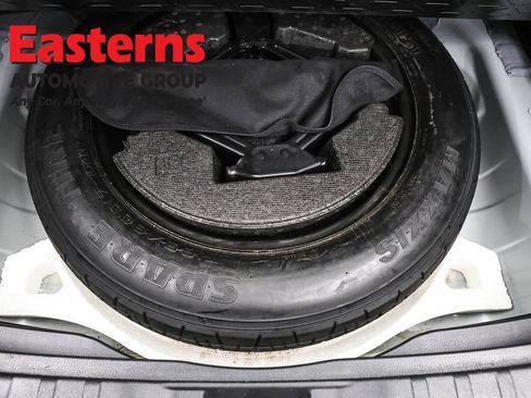 Used 2023 Toyota RAV4 LE AWD/4WD image 21
