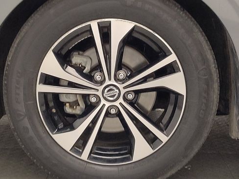 Used 2021 Nissan Sentra SV image 31