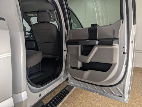 Used 2018 Ford F250 XLT w/ XLT Value Package image 15