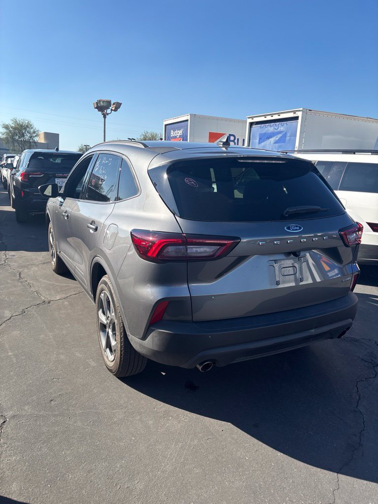 Used 2026 Ford Escape ST-Line AWD/4WD image 5
