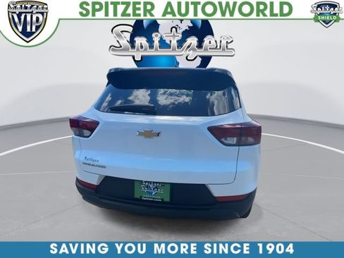 Used 2024 Chevrolet TrailBlazer LS w/ LS Convenience Package FWD image 8