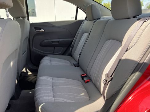 Used 2016 Chevrolet Sonic LT image 33
