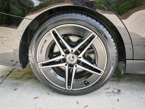 Used 2022 Mercedes-Benz C 300 4MATIC Sedan image 13