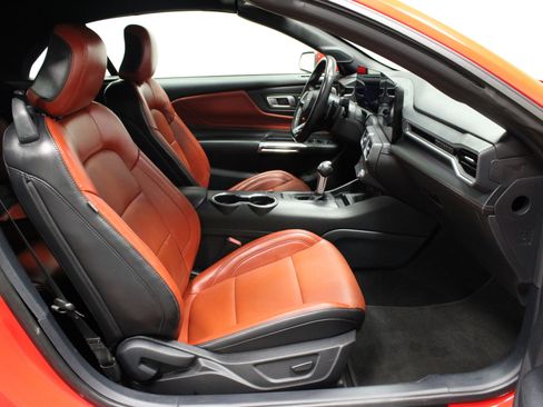 Used 2024 Ford Mustang GT Premium RWD image 21