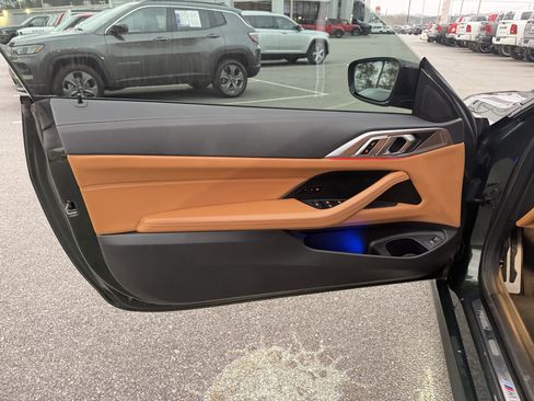 Used 2022 BMW 430i Convertible w/ M Sport Package image 11