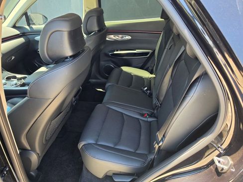 Used 2026 Genesis GV70 2.5T AWD/4WD image 14