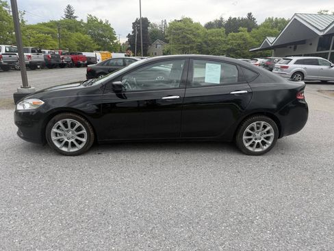 Used 2013 Dodge Dart Limited w/ Premium Group FWD image 2