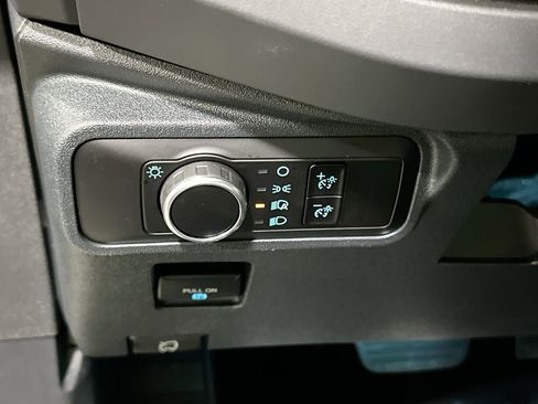 Used 2025 Ford Bronco Big Bend image 17