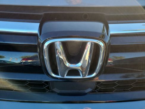 Used 2021 Honda CR-V Special Edition image 6